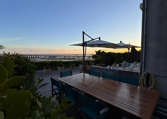 Front Bassin, Acces Privee, Piscine Villa