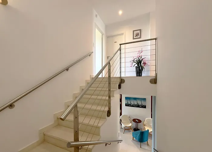 Villa Front Bassin, Acces Privee, Piscine *