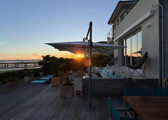 Front Bassin, Acces Privee, Piscine Villa